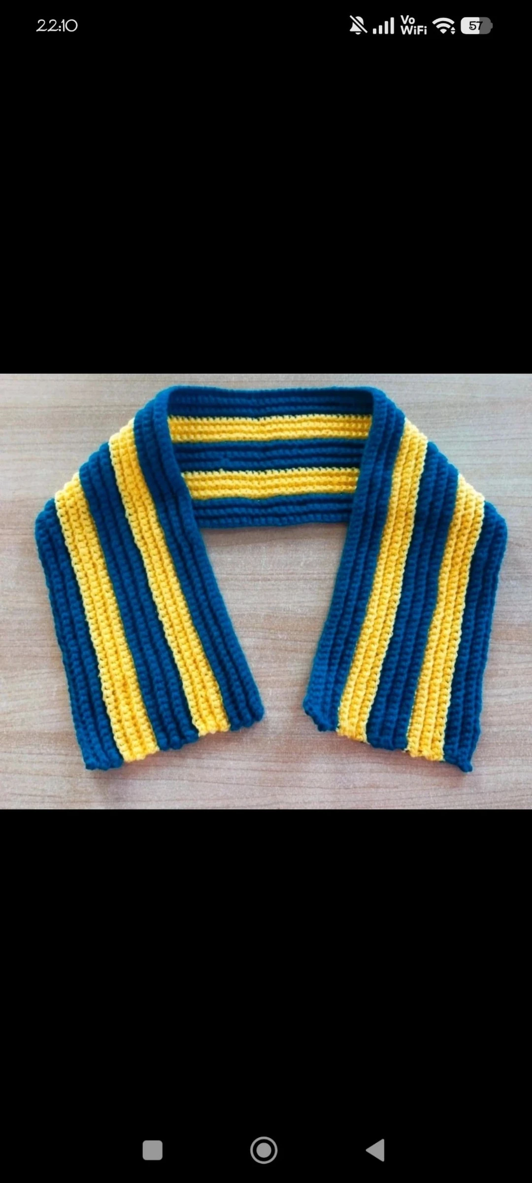 🧣 Écharpe enfant rayée bleu roi & jaune (4 ans)